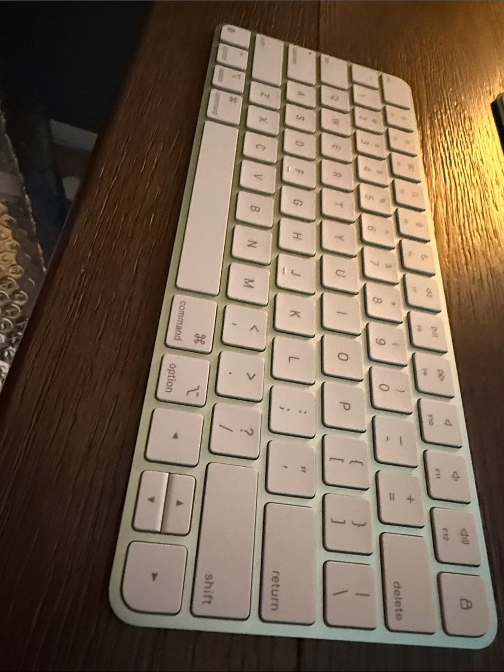 Apple Compact Wireless Keyboard with White Keys and Mint Green Frame
